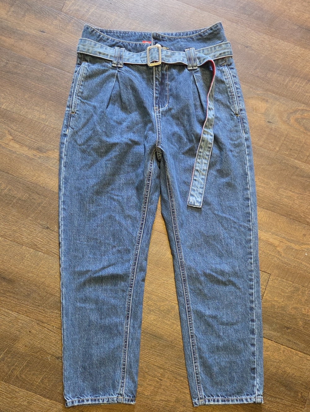 Vintage 90s Blue Denim Belted Jeans - Classic Casual Style